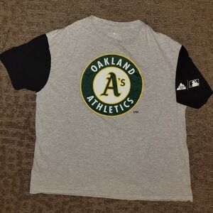 Genuine Merchandise Oakland Athletics MLB Gray T-Shirt Coors Light Collab, Large